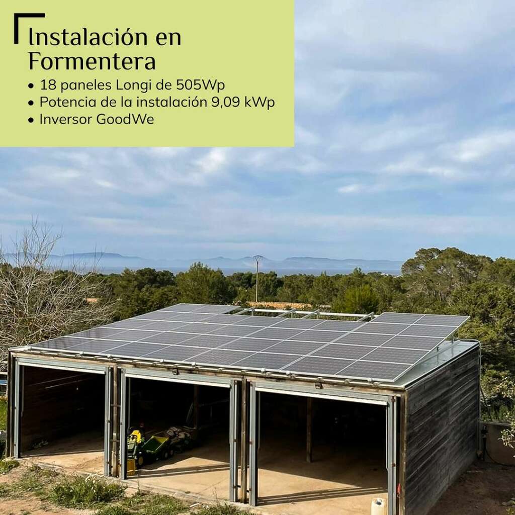 foto instalacion paneles solares en formentera